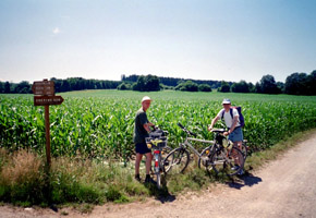 2 ciclistas y el fotgrafo