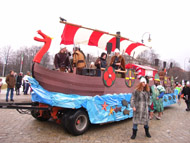 vikingos con barco